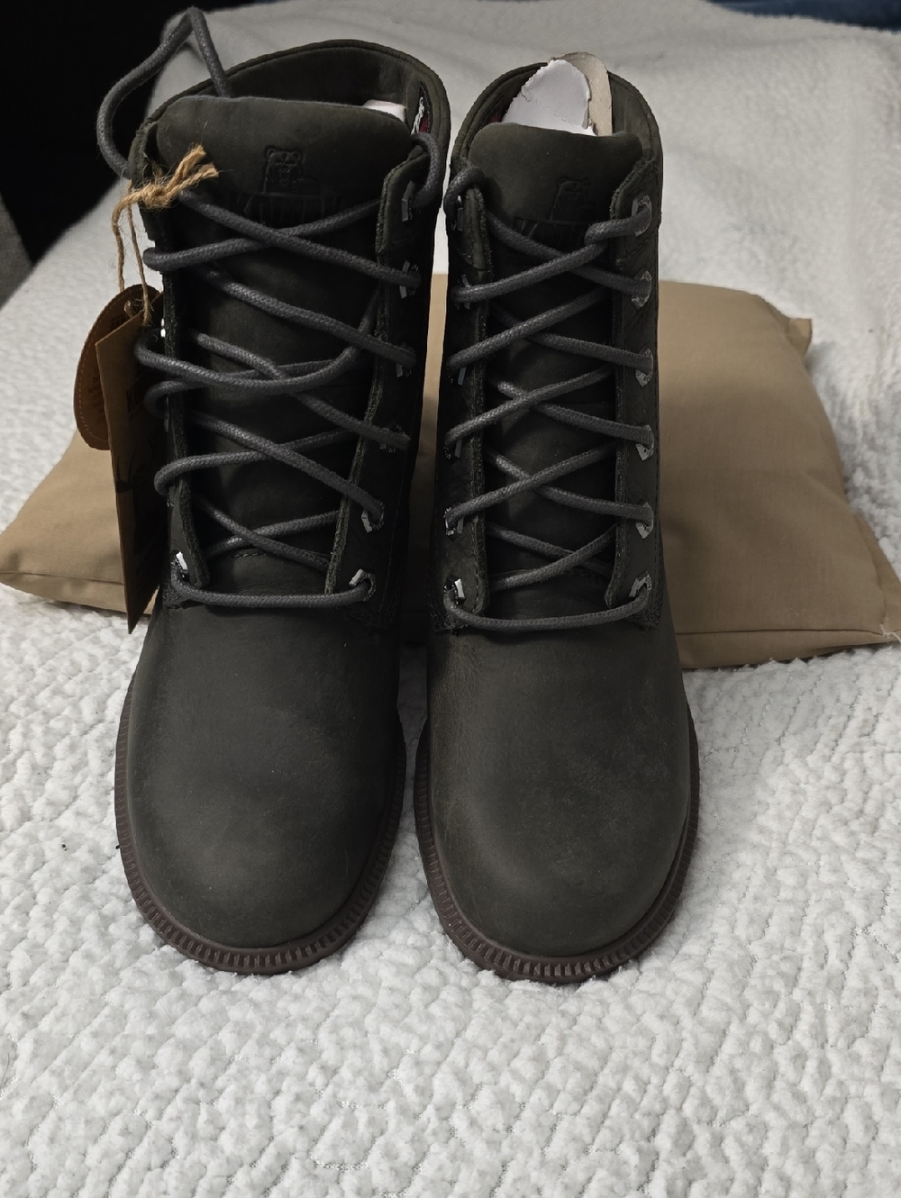 Kodiak Olive Lace-Up Nubuck Boots for Women